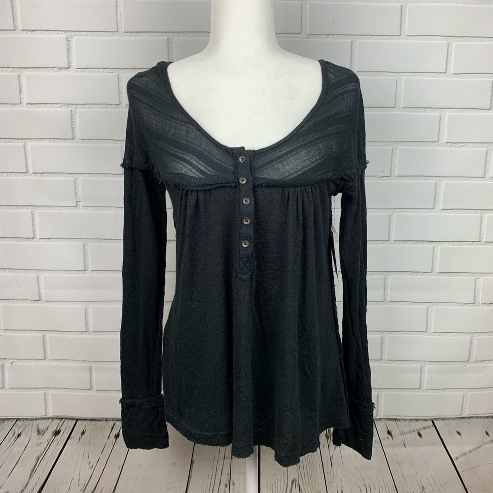 🔥FREE PEOPLE🔥We The Free Down Under Raw Hem Henley Black Small NWT - Picture 3 of 6